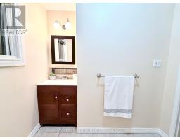 26 Kew Gardens, Richmond Hill, ON L4B1R6 Photo 32