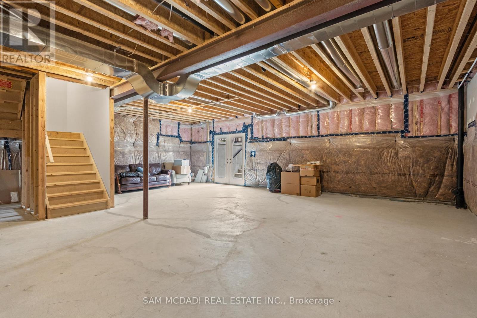 99 BLACK WALNUT COURT - Image 37