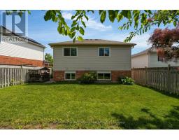 18 Draper Crescent, Barrie, ON L4N8A9 Photo 17