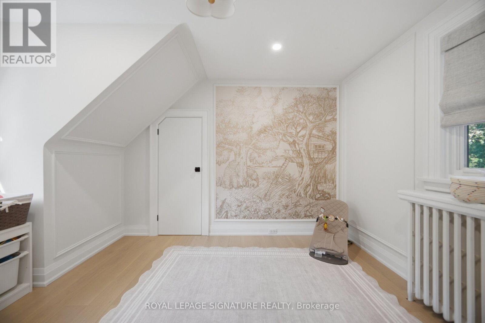 2 WEMBLEY AVENUE - 25