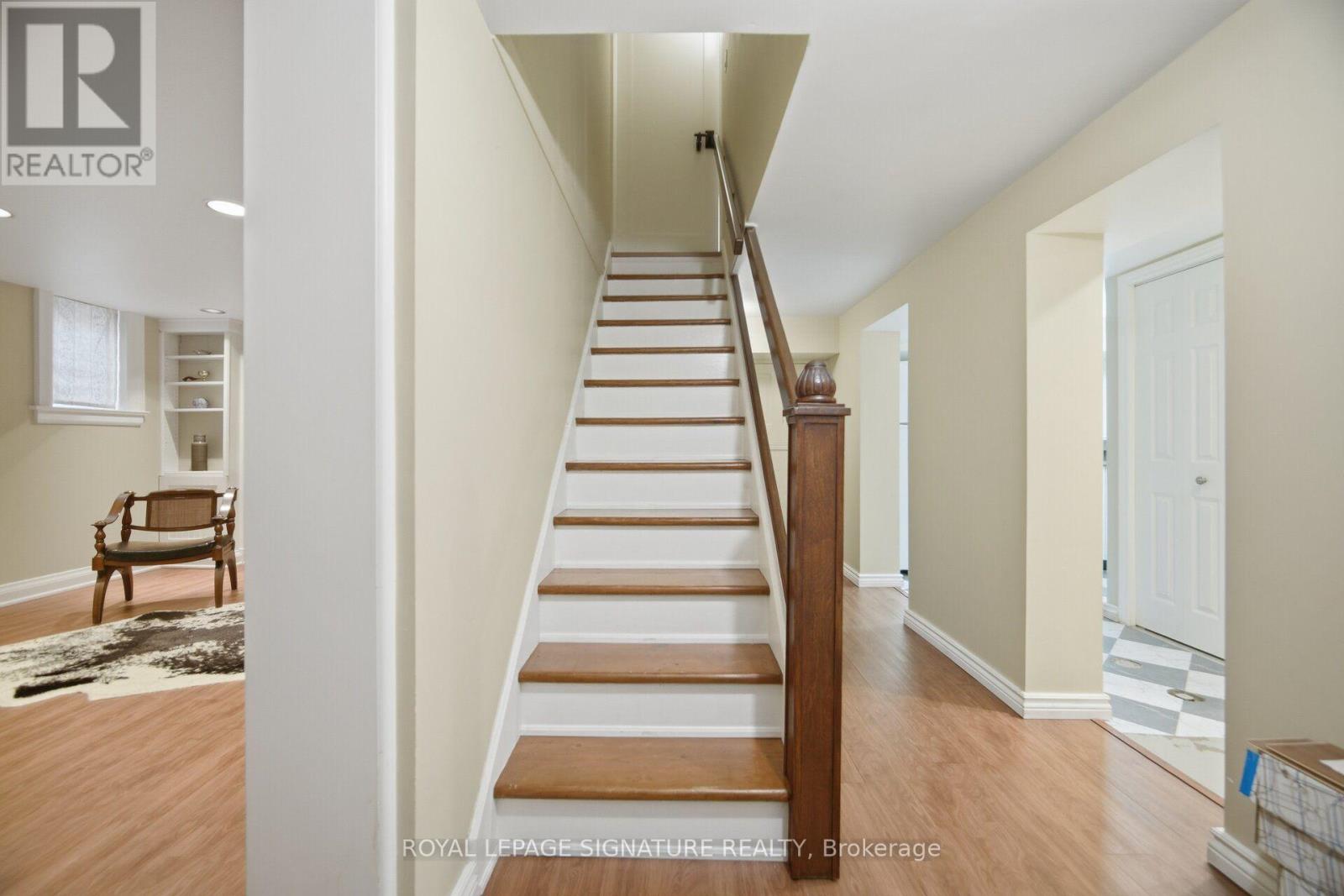 2 WEMBLEY AVENUE - 33