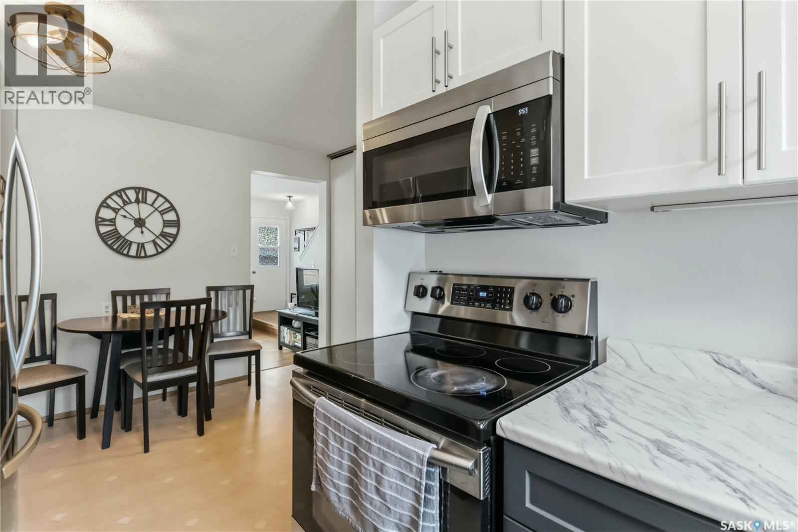 #30 1128 McKercher DRIVE - 7