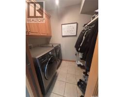 310 Brooks Road, Estevan, SK S4A2X2 Photo 14