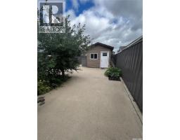 310 Brooks Road, Estevan, SK S4A2X2 Photo 45