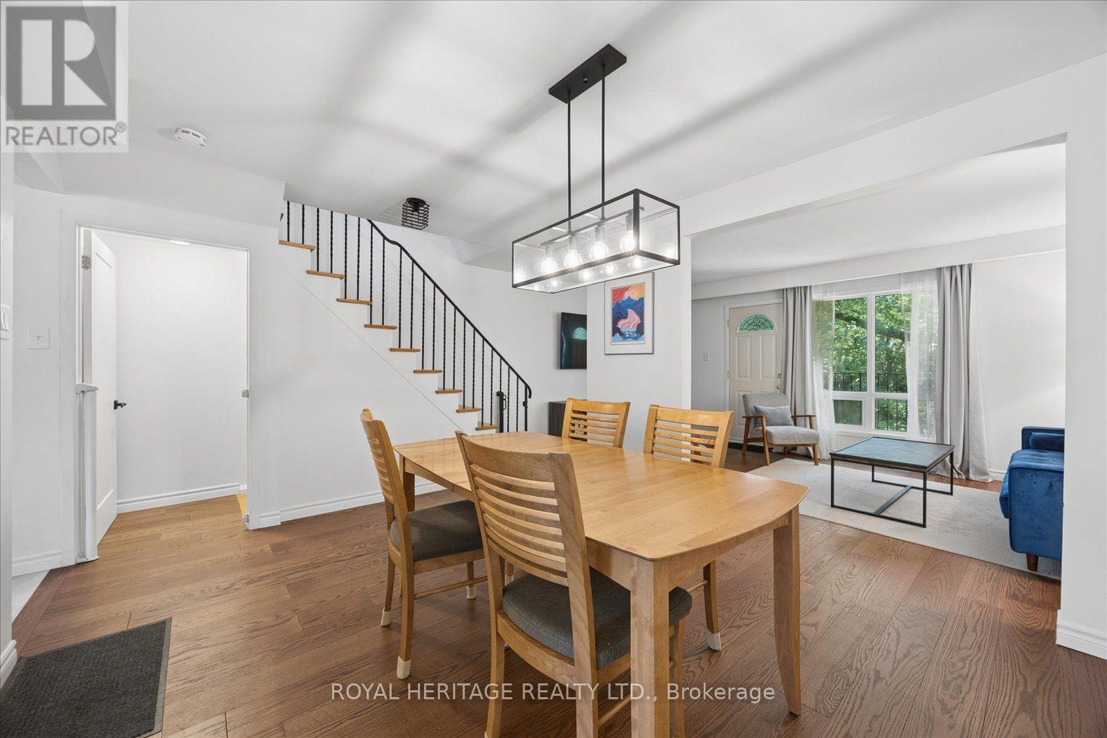 #105 701 BURNHAMTHORPE ROAD - 11