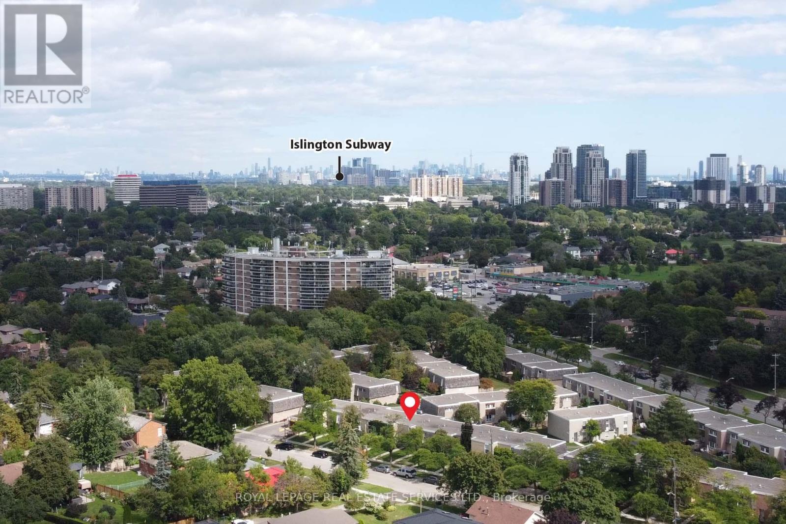 #18 71 OLD BURNHAMTHORPE ROAD - 16
