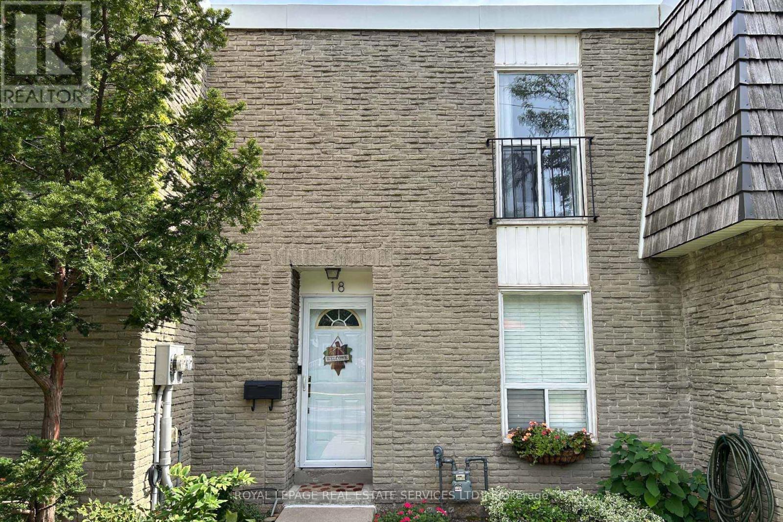 #18 71 OLD BURNHAMTHORPE ROAD - 2