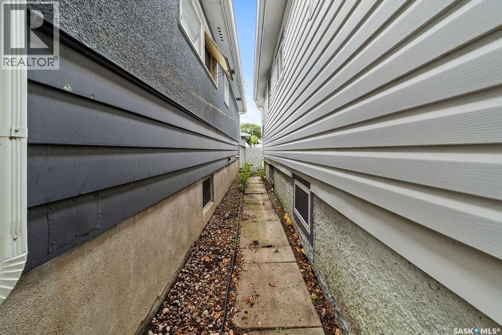 1450 Royal STREET - Image 22