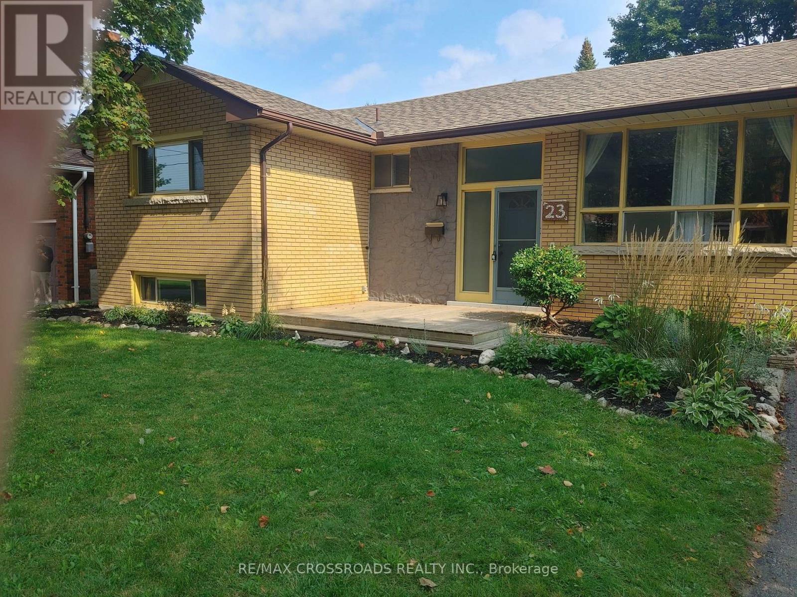 23 STRATHMERE PLACE, Guelph (Riverside Park) — photo 2