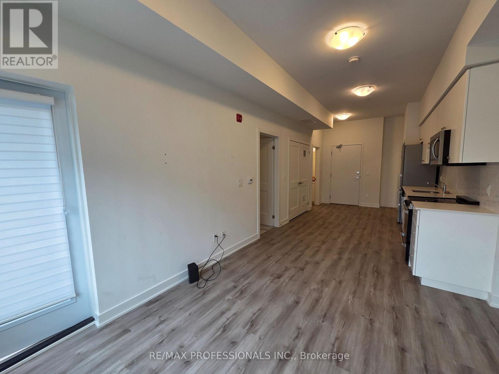 132 - 110 FERGUS AVENUE, Kitchener — photo 6