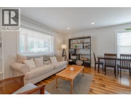 Kitchen - 5585 Swallow Dr, Port Alberni, BC V9Y7H1 Photo 10
