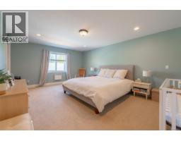 5585 Swallow Dr, Port Alberni, BC V9Y7H1 Photo 29