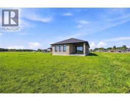 6936 Shoreside Drive, Plympton Wyoming, ON N0N1E0 Photo 44