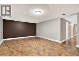 102 Birchlawn Drive, Stoney Creek, ON L8G4B7 Photo 35