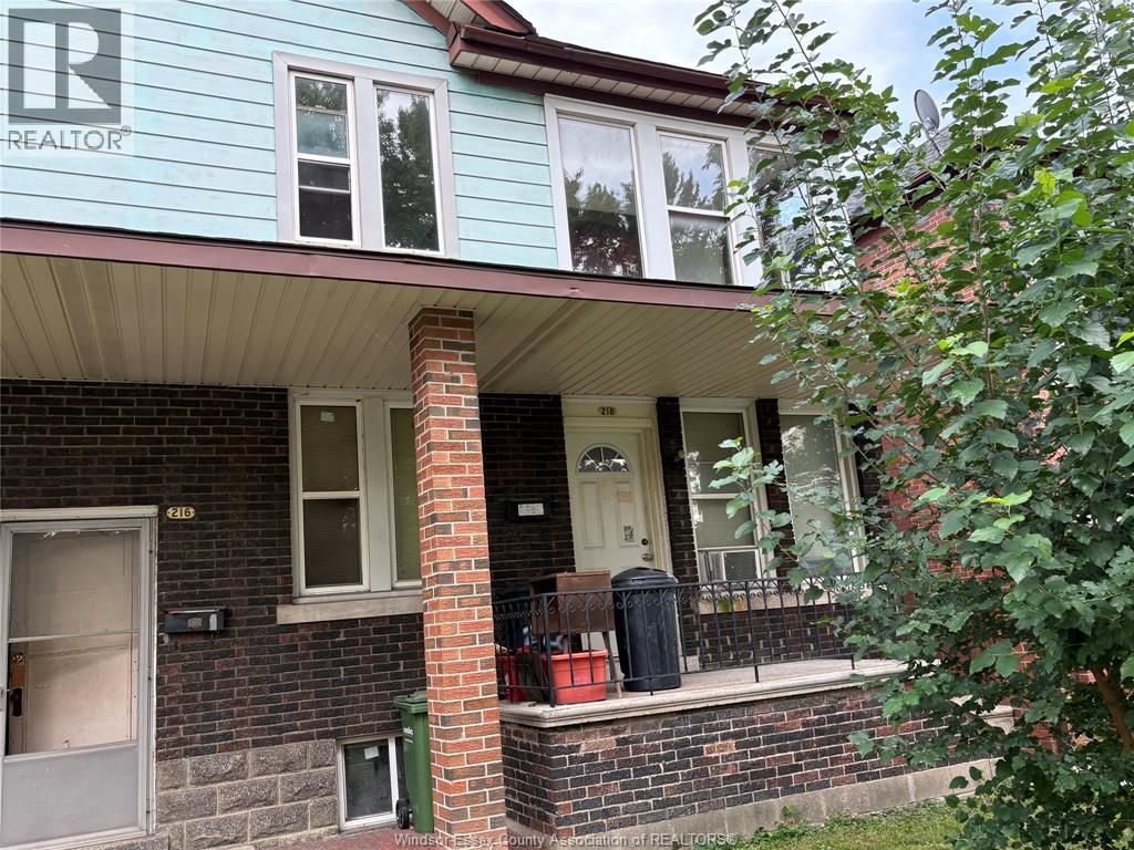 216 CAMERON AVENUE, Windsor — photo 2