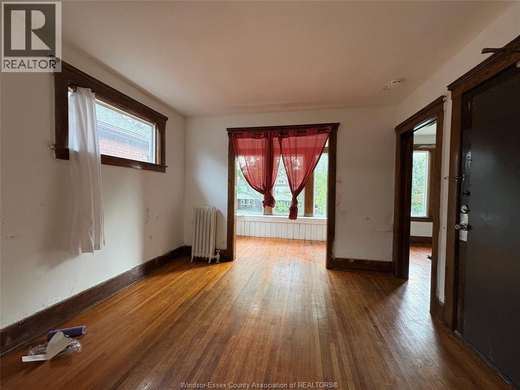 216 CAMERON AVENUE, Windsor — photo 5