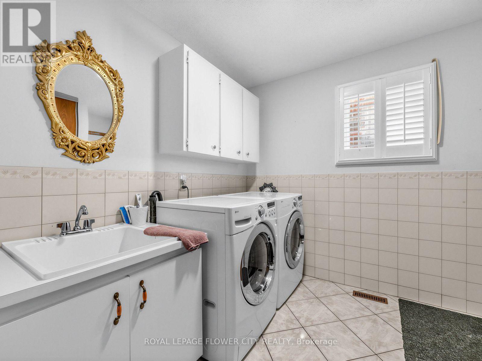 247 VODDEN STREET W - Image 17