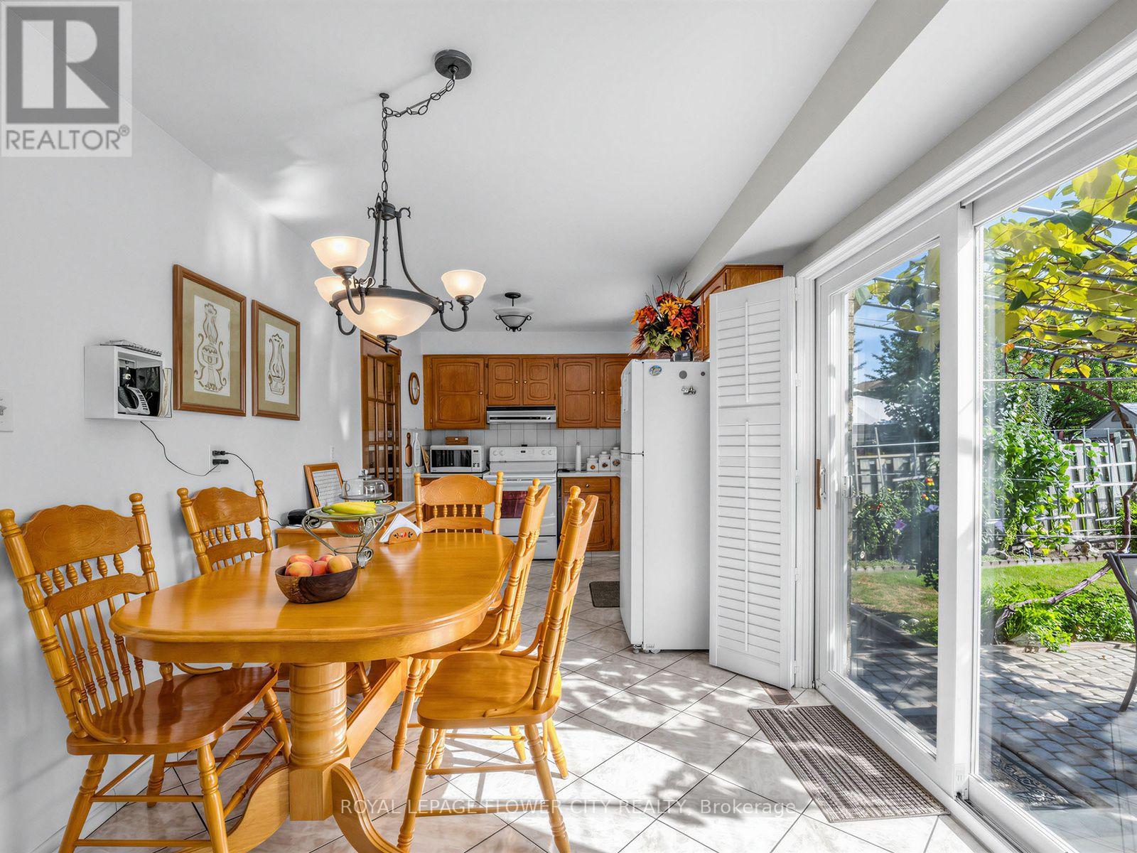 247 VODDEN STREET W - 14