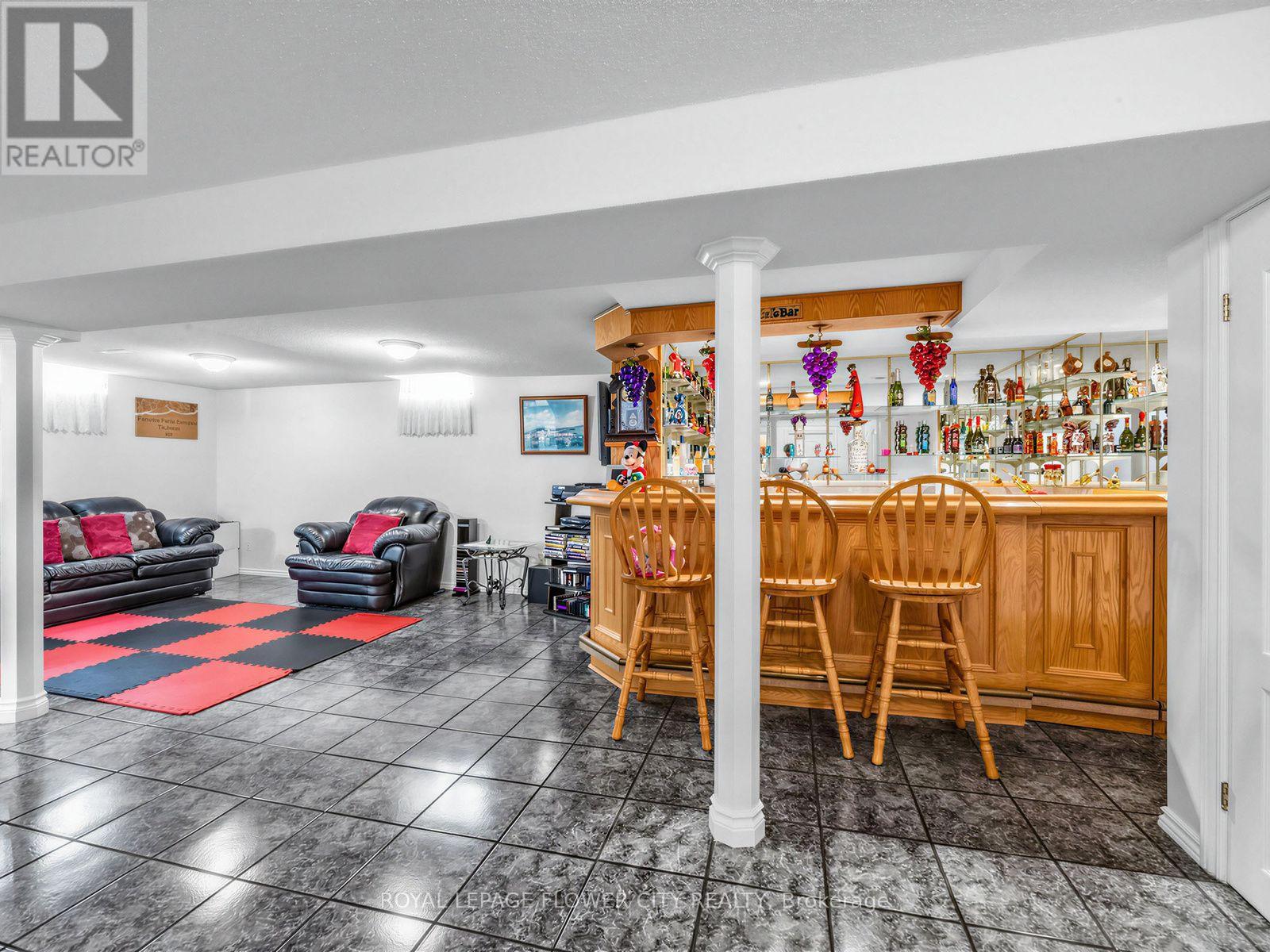 247 VODDEN STREET W - Image 27