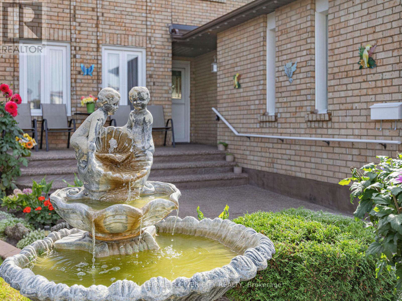 247 VODDEN STREET W - Image 38