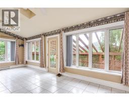 290 Crown Street, photo 9
