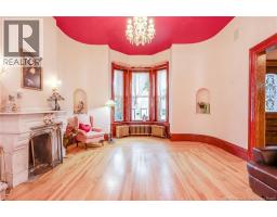 290 Crown Street, photo 8