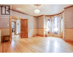290 Crown Street, photo 21