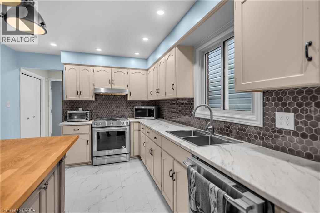 490 DEVONSHIRE Avenue - Image 16
