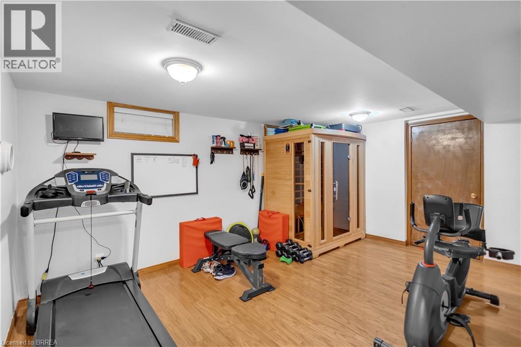 490 DEVONSHIRE Avenue - Image 38