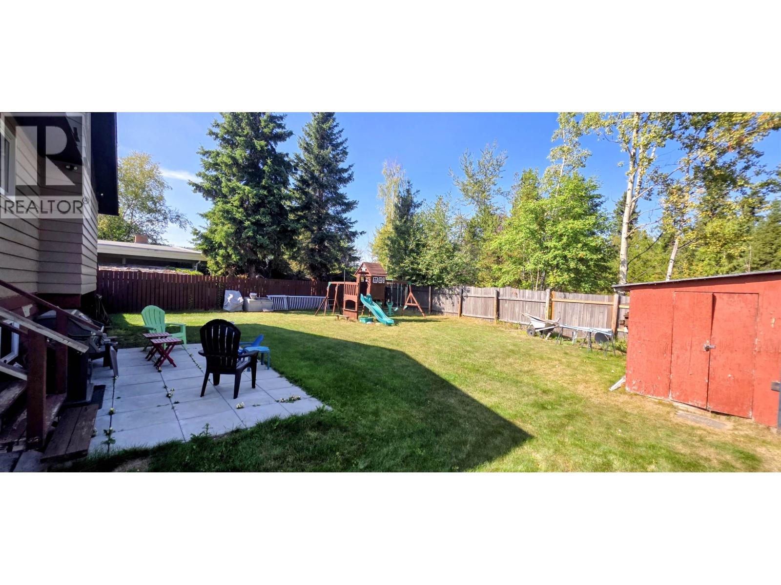 Photo 17 of 24 — 2852 ALEXANDER CRESCENT · Prince George, BC