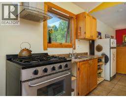 4151 Thomas Road, Golden, BC V0A1L0 Photo 12