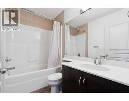 572 West Creek Point, Chestermere, AB T1X1T3 Photo 24