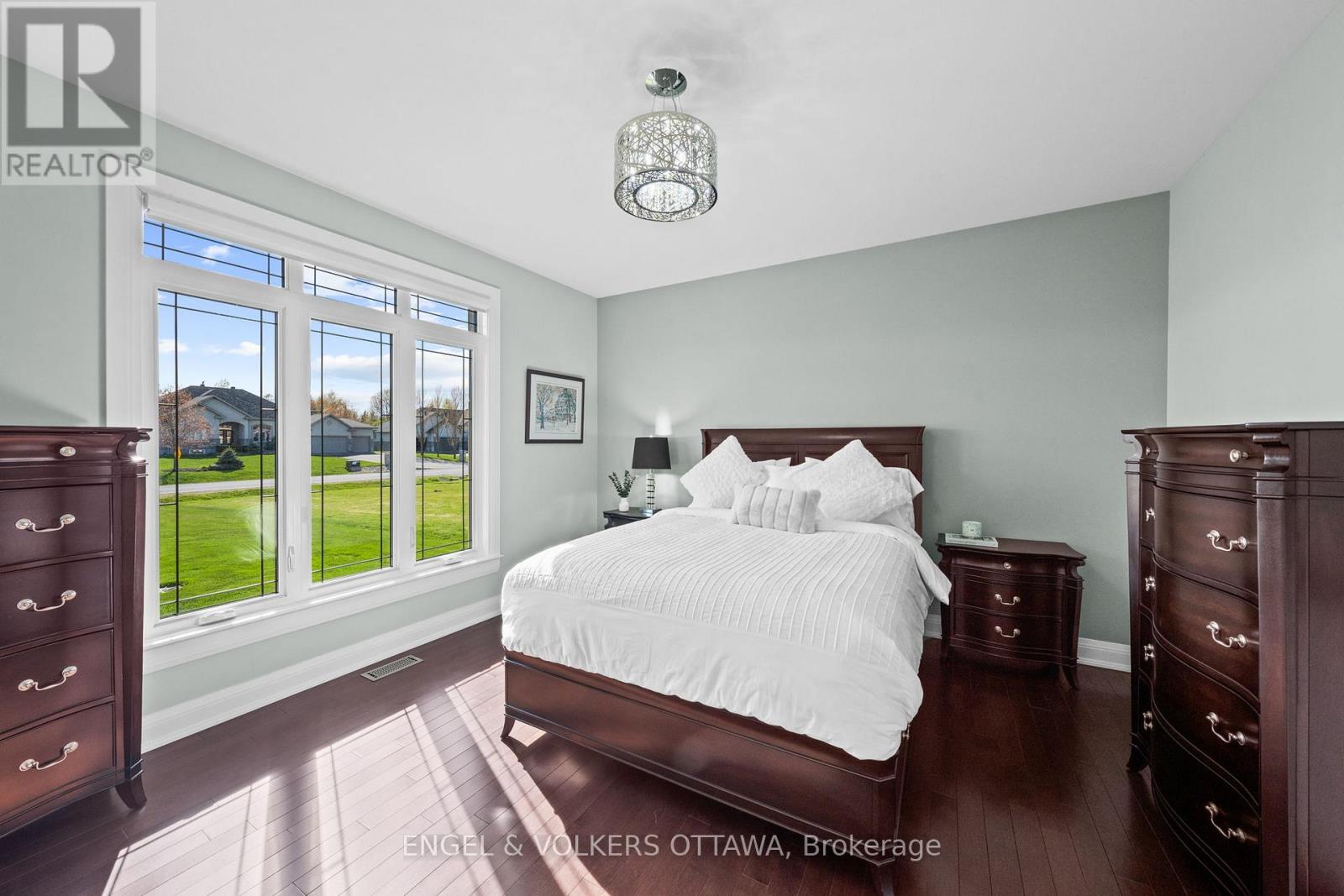 4 Bed, 4 Bath House for Sale in Ottawa – 1457 WATERS EDGE WAY, Ottawa – MLS# X13759290 - Image 23