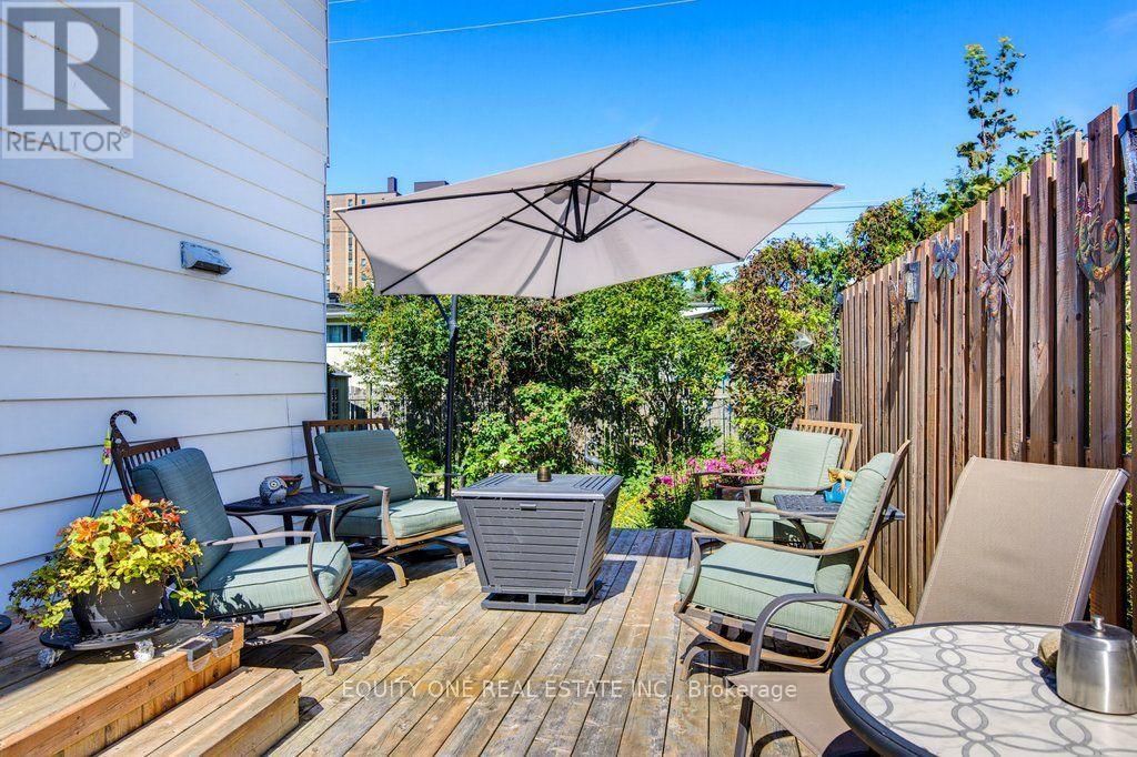 45 SOUTHVIEW CRESCENT - 38