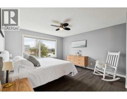 572 West Creek Point, Chestermere, AB T1X1T3 Photo 17
