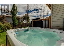 572 West Creek Point, Chestermere, AB T1X1T3 Photo 37