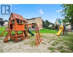 1427 Forge Street, Ottawa, ON K1T2V2 Photo 40