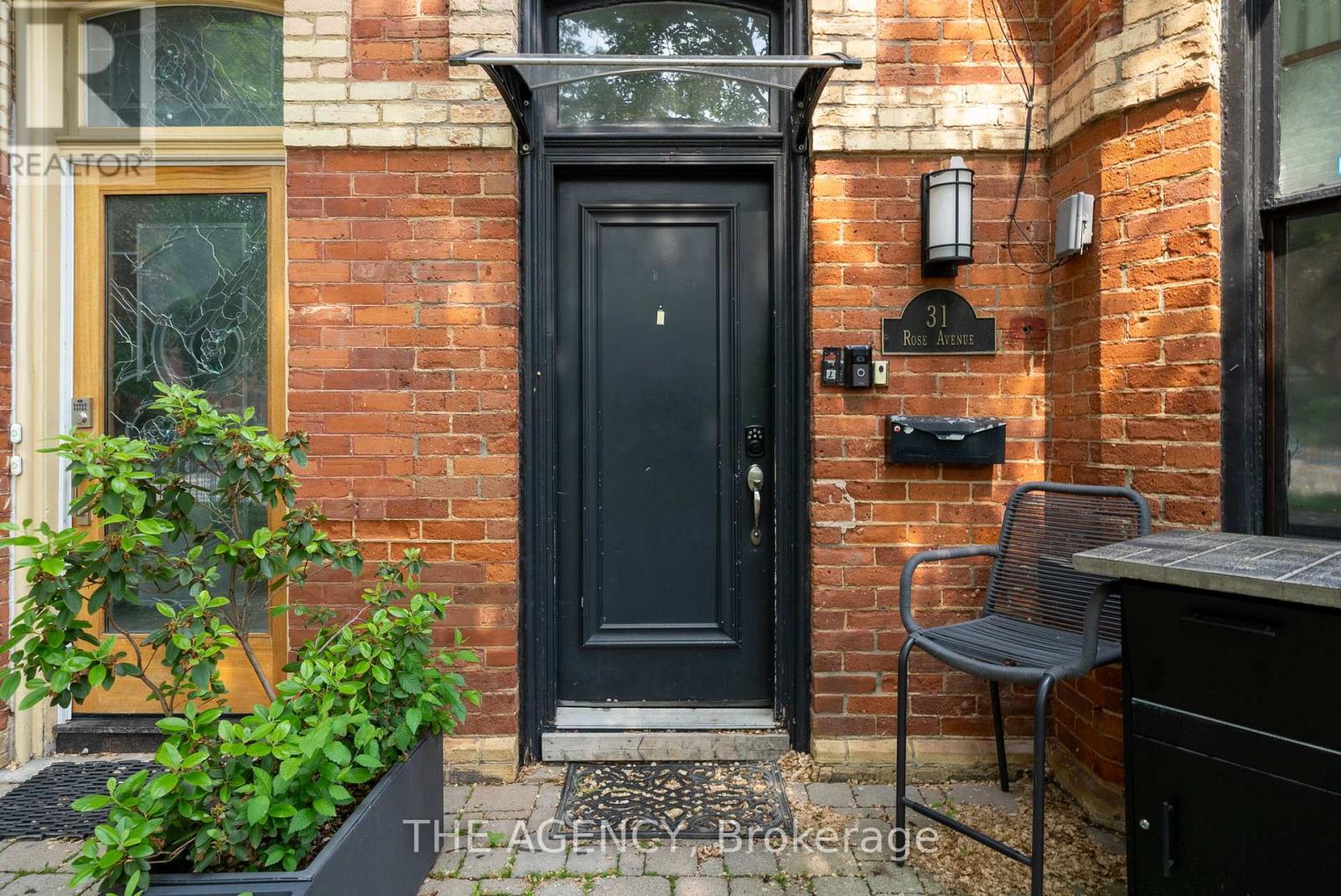 31 ROSE AVENUE - 2