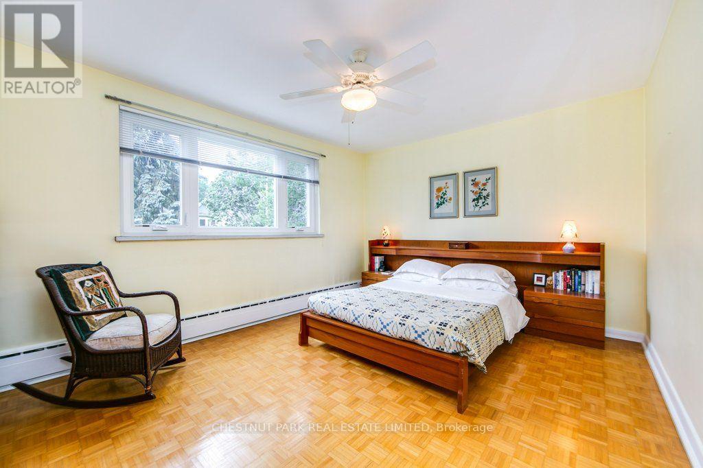 #201 75 SCARBOROUGH ROAD - 9