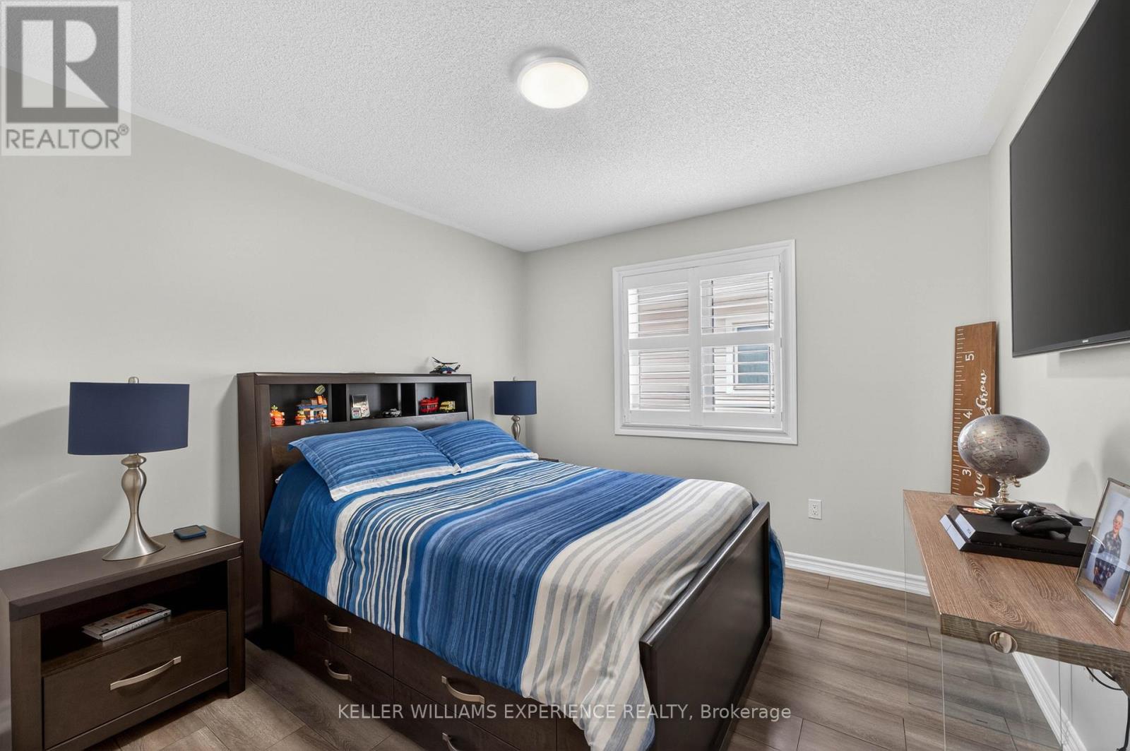 105 DECAROLIS CRESCENT - Image 24