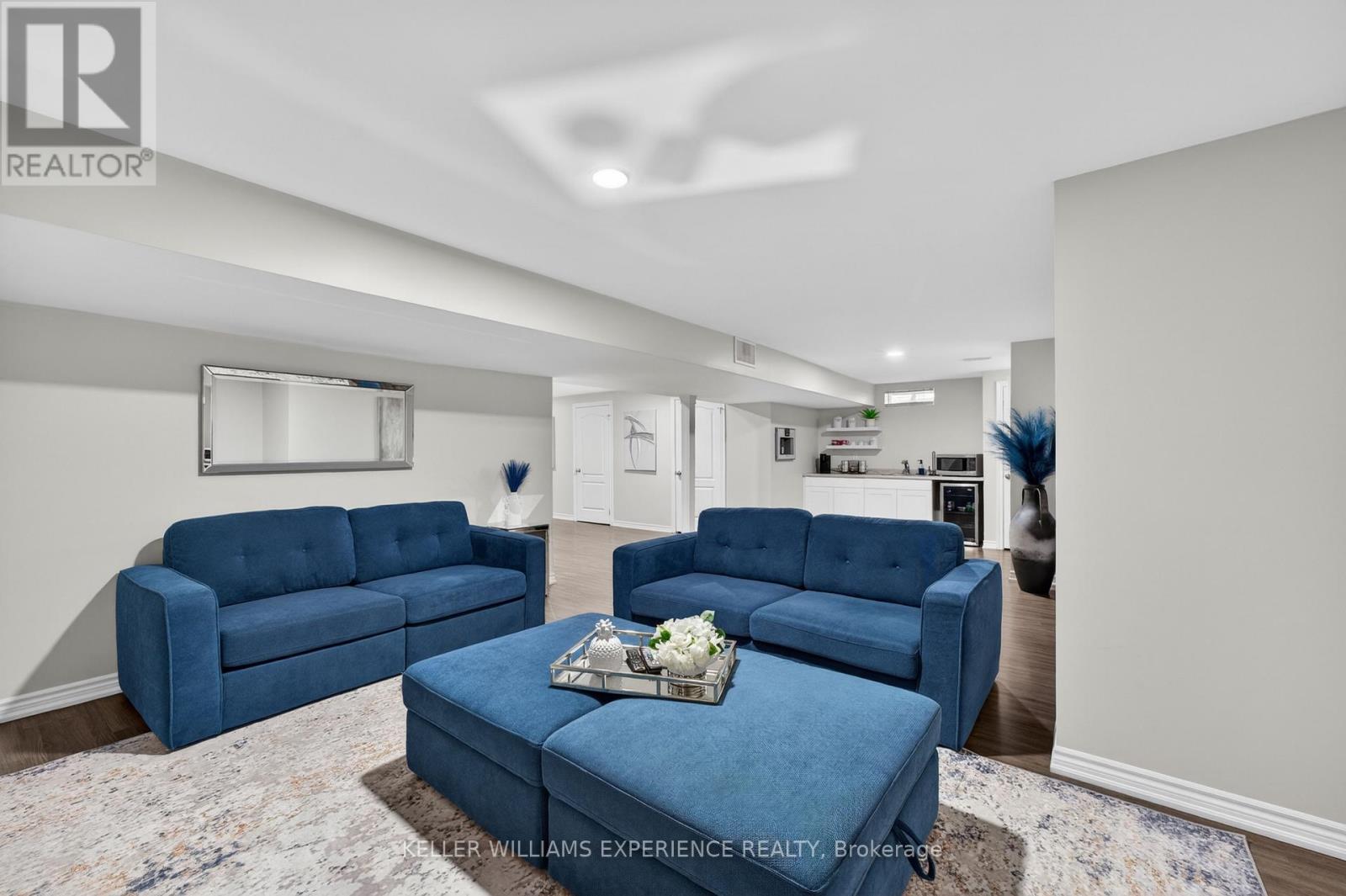 105 DECAROLIS CRESCENT - Image 31