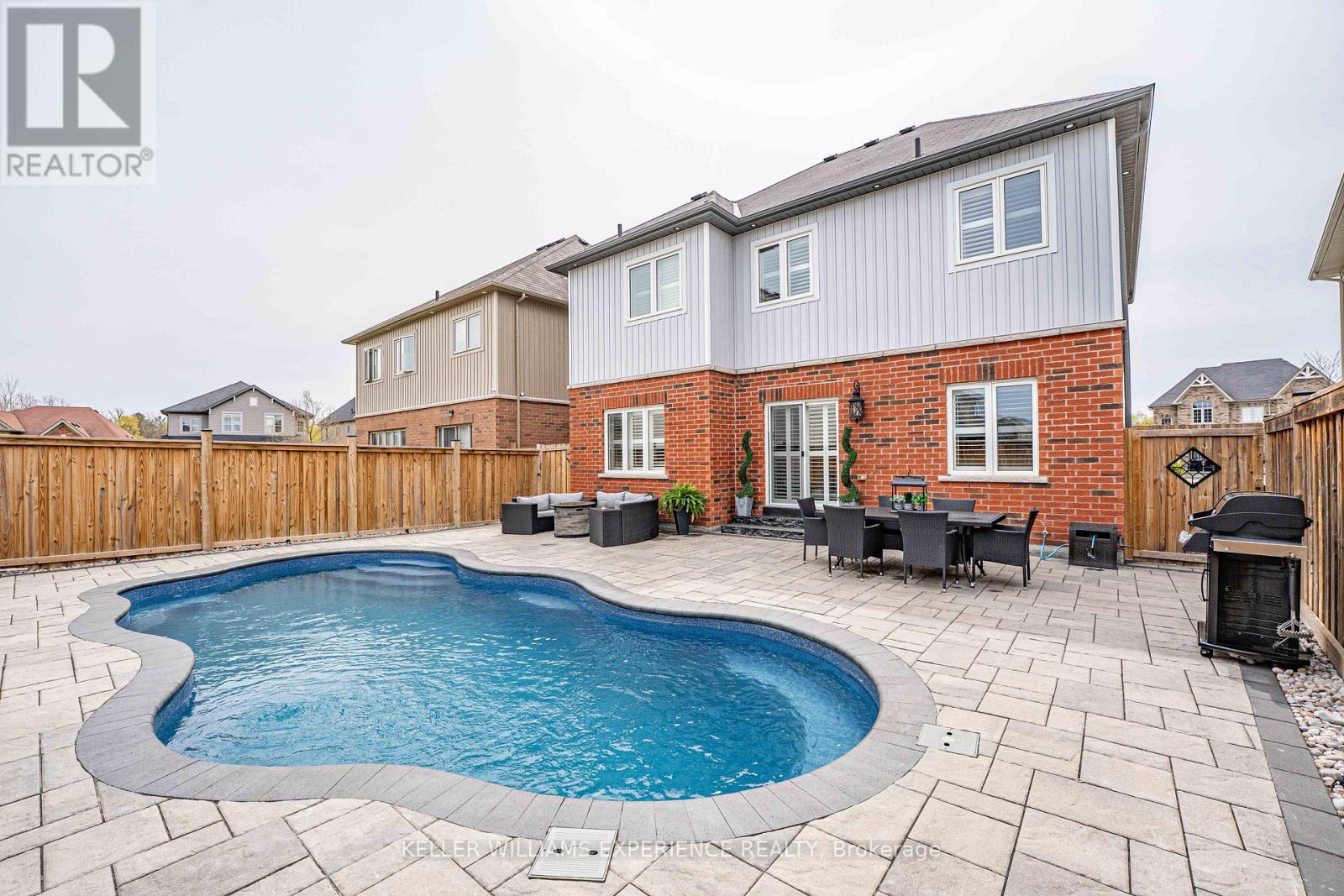 105 DECAROLIS CRESCENT - Image 39