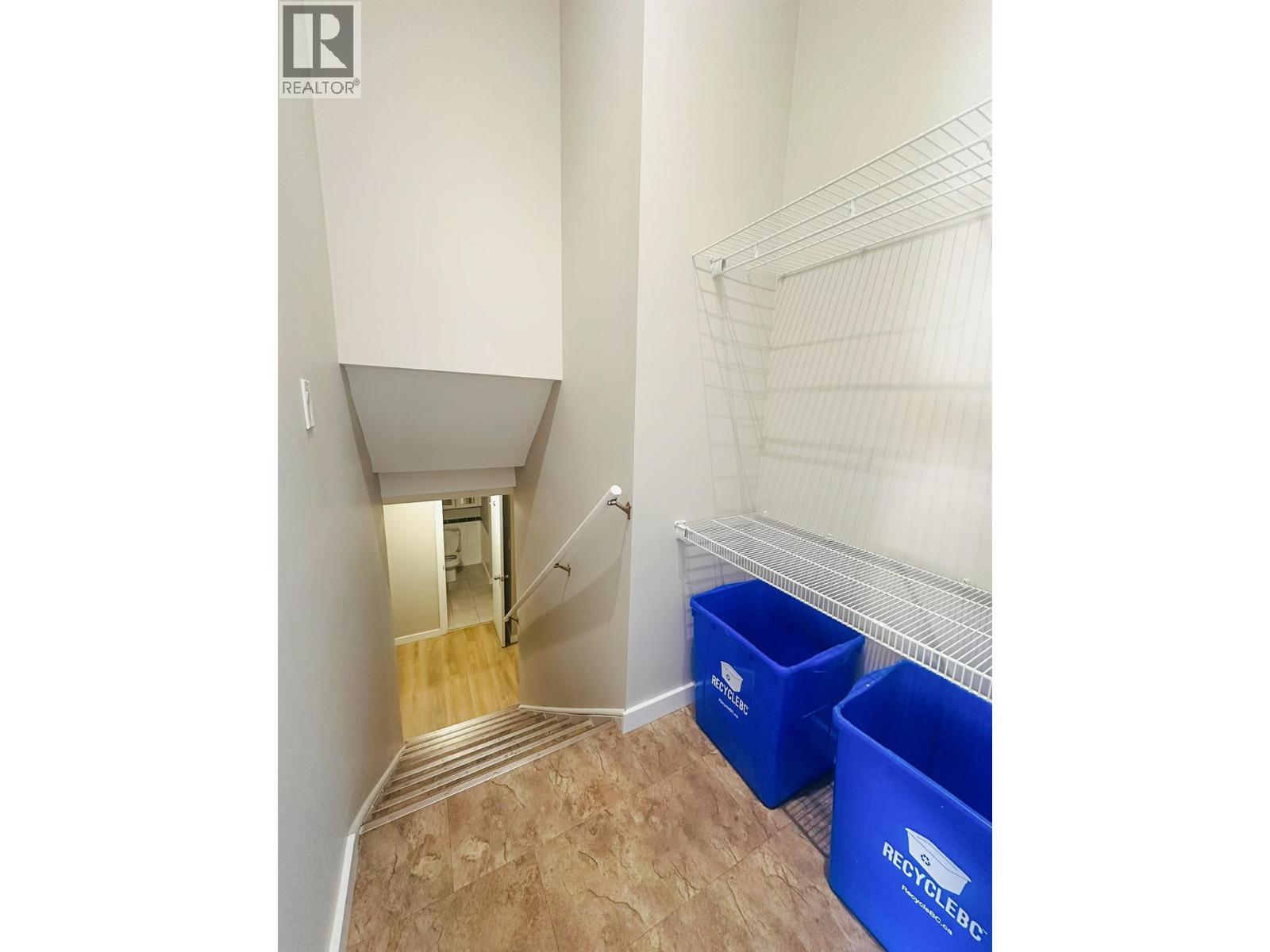 3500 24 Avenue - 49