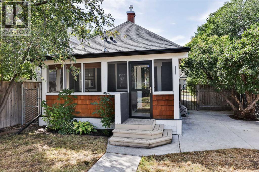 937 10 Street S - Image 26
