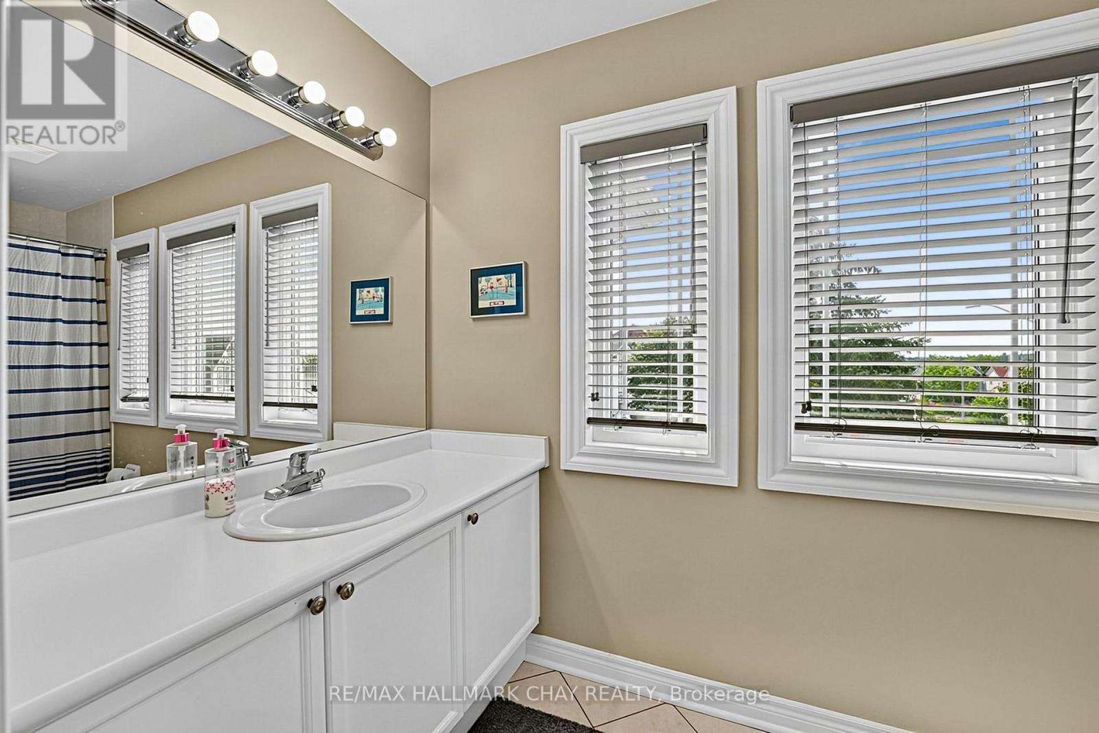 14 STRATHMORE PLACE - Image 22
