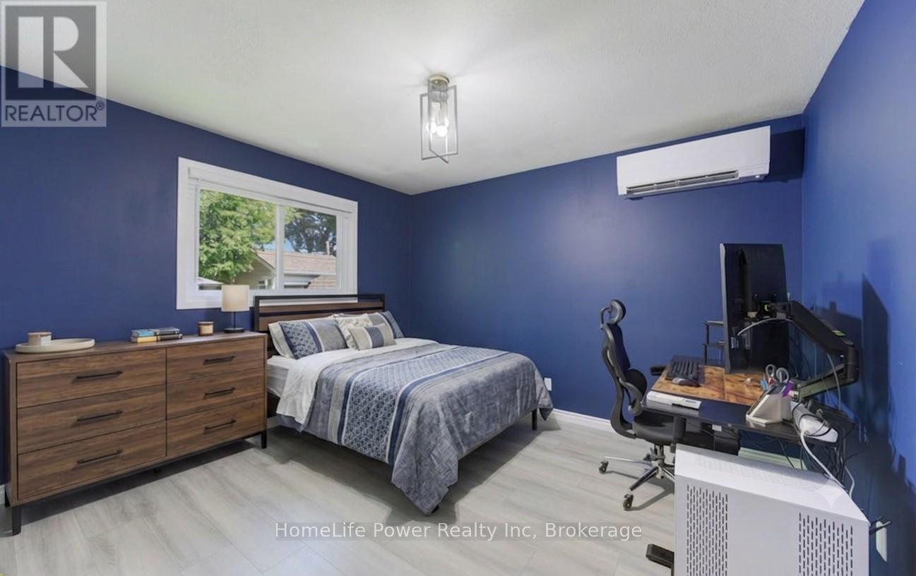 136 DUNSMERE DRIVE, Kitchener — photo 9