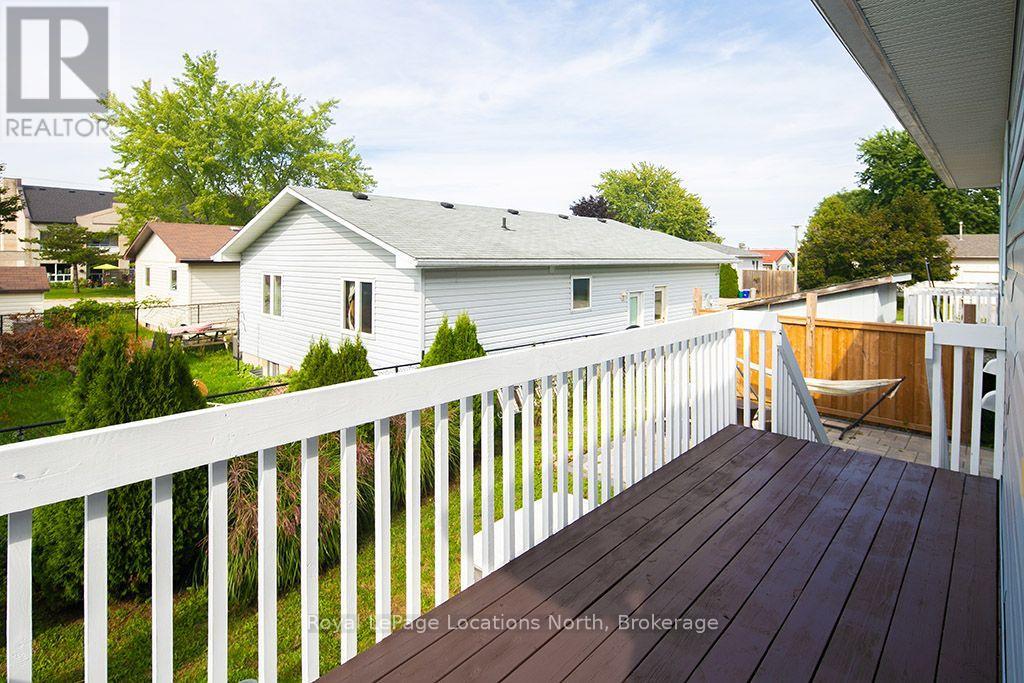 20 BIRCHWOOD COURT - 15