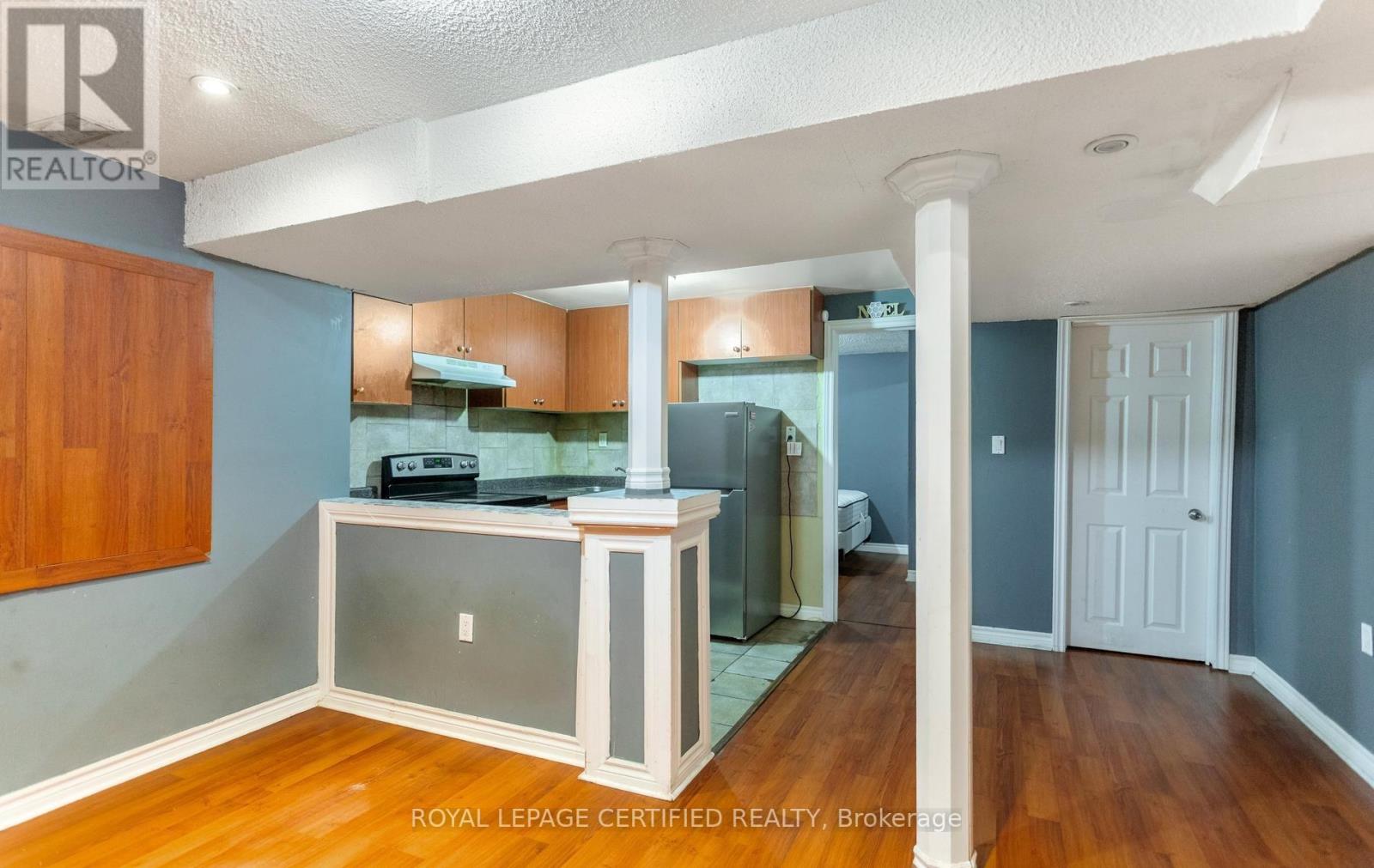 6582 SKIPPER WAY - 38