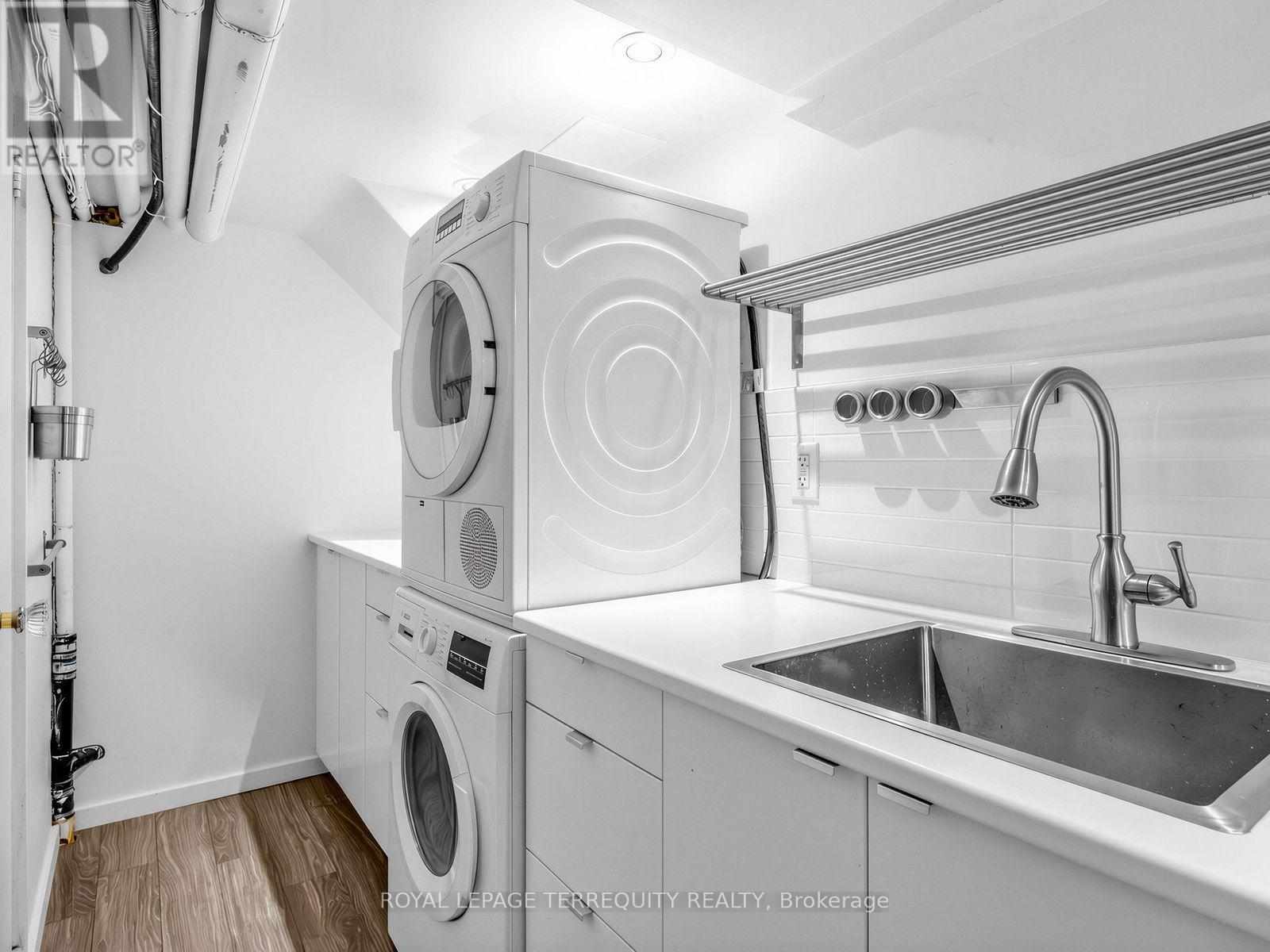 22 MONTYE AVENUE - 22
