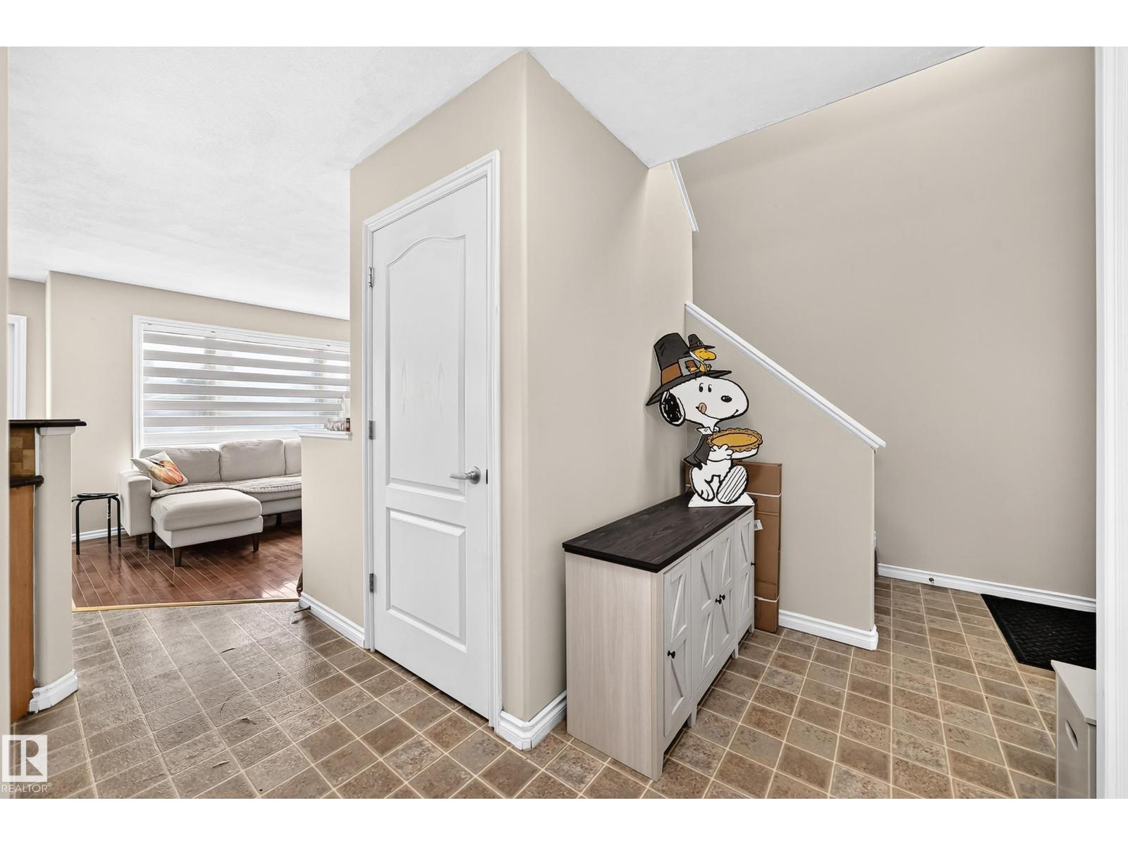 16119 95 ST NW - 23